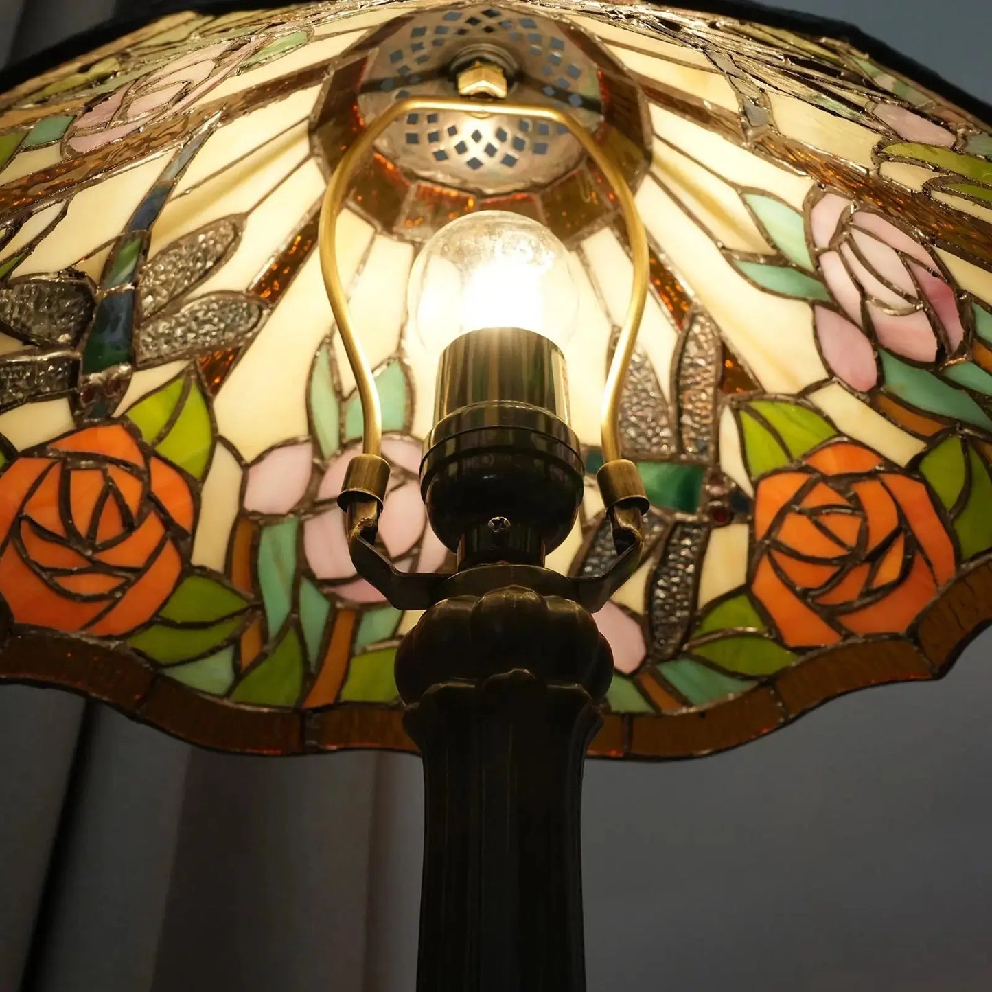 12inch Stained Glass Reading Lamp Dragonfly Lampshade Vintage Tiffany Desk Light Classical Tiffany Lamp