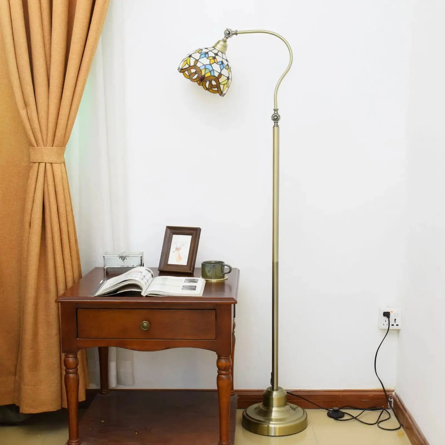 20cm Stained Glass Baroque Lampshade Vintage Floor Lamp with Tiffany Shade Classical Tiffany Lamp