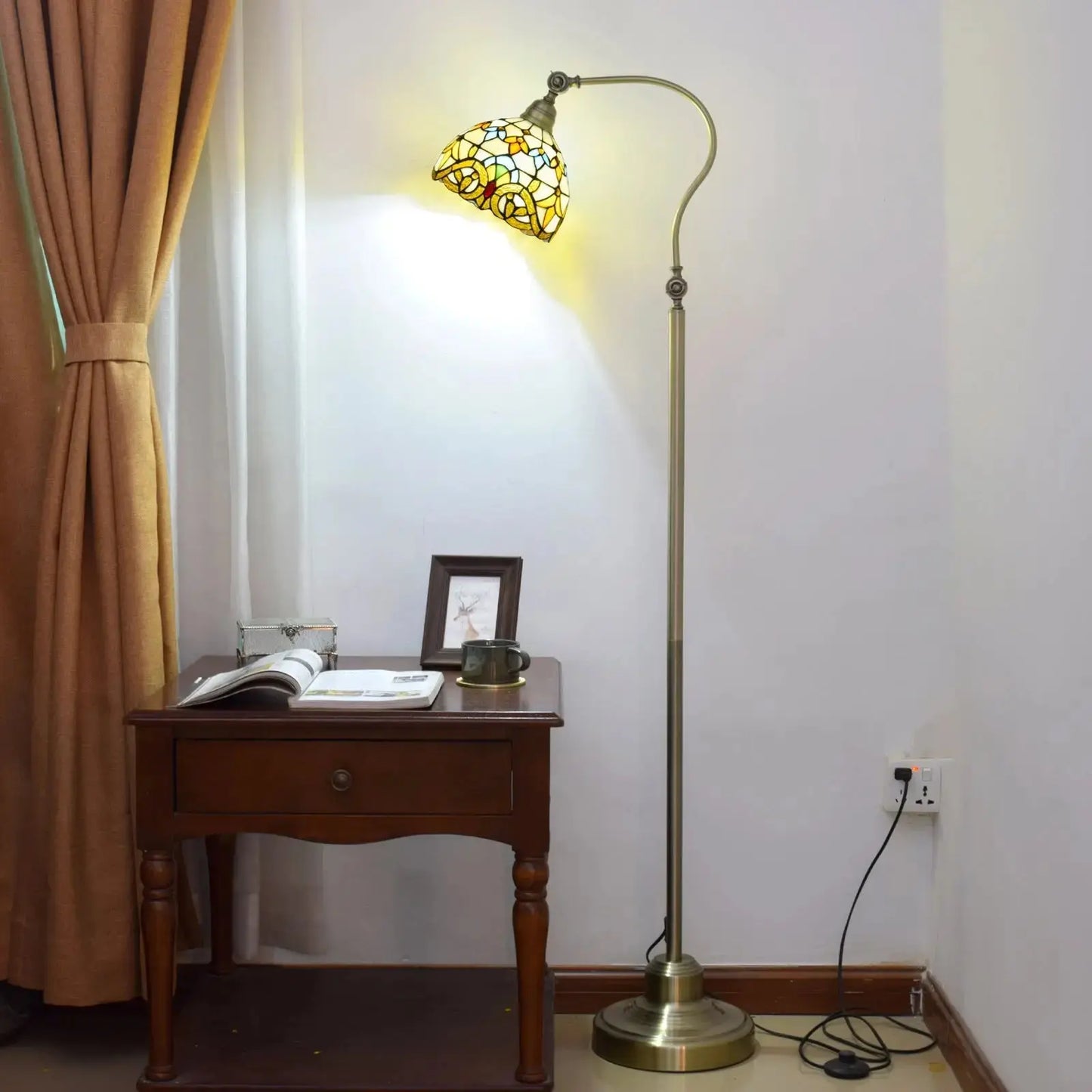 20cm Stained Glass Baroque Lampshade Vintage Floor Lamp with Tiffany Shade Classical Tiffany Lamp