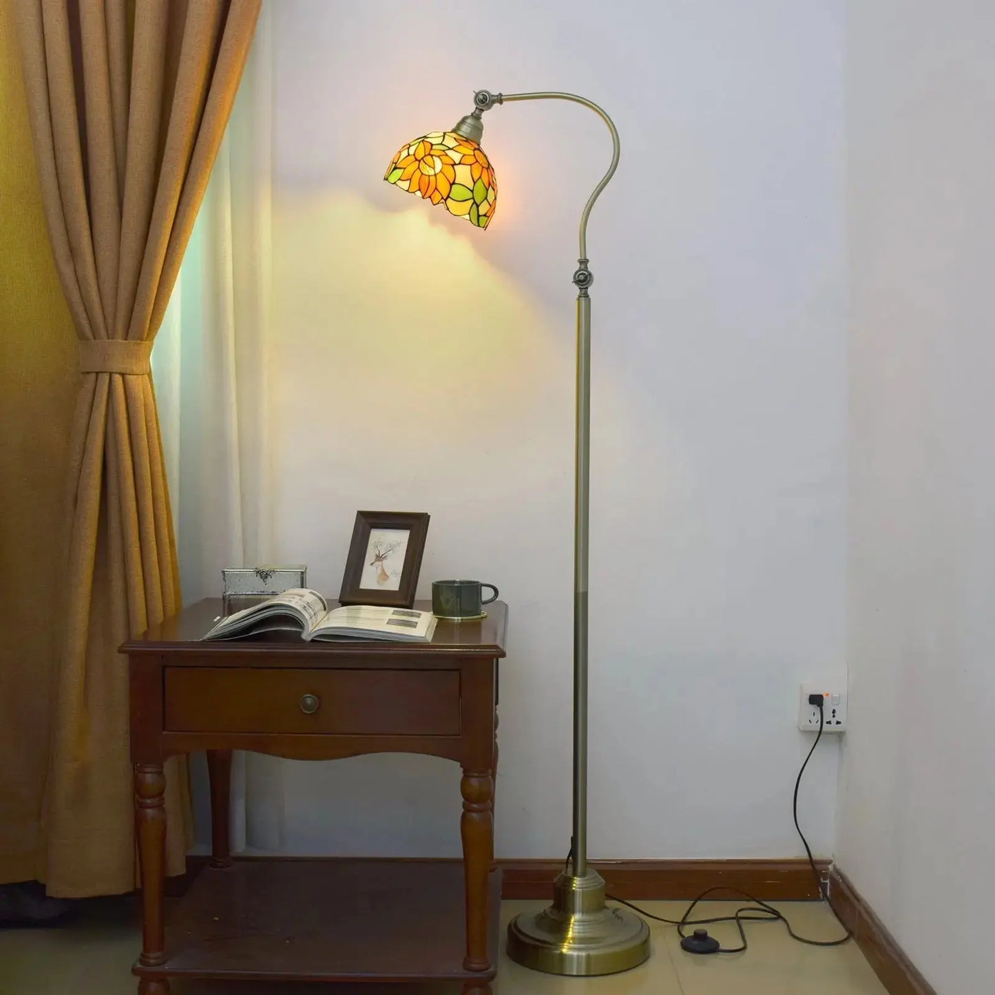 20cm Vintage Stained Glass Sunflower Lampshade Antique Tiffany Floor Lamps Classical Tiffany Lamp