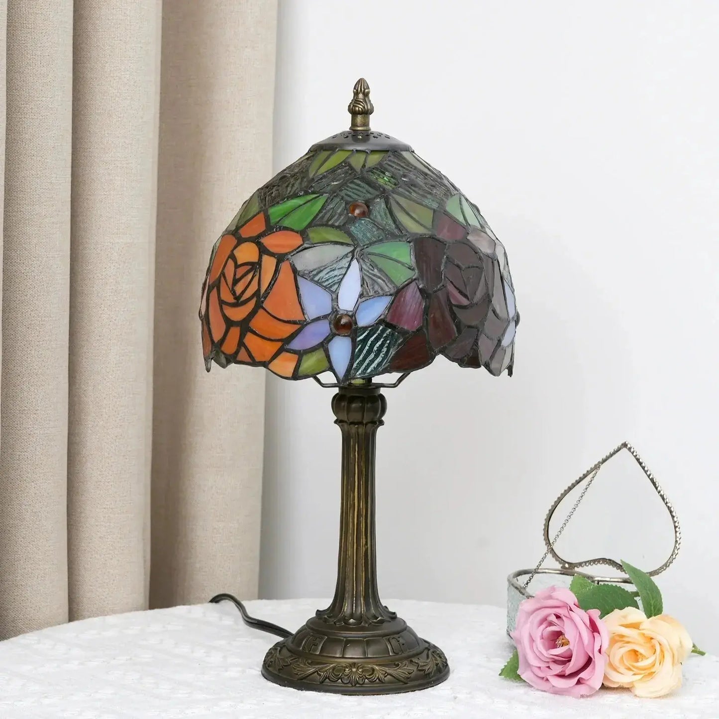 8inch Stained Glass Desk Light Garden Rose Small Tiffany Table Lamps Classical Tiffany Lamp