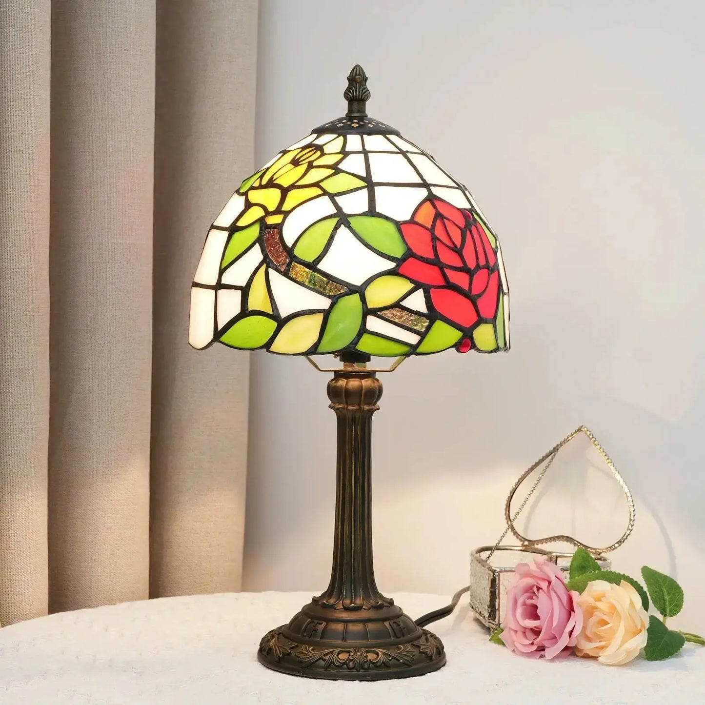 8inch Stained Glass Rose Flower Bedside Light Small Tiffany Table Lamps Classical Tiffany Lamp