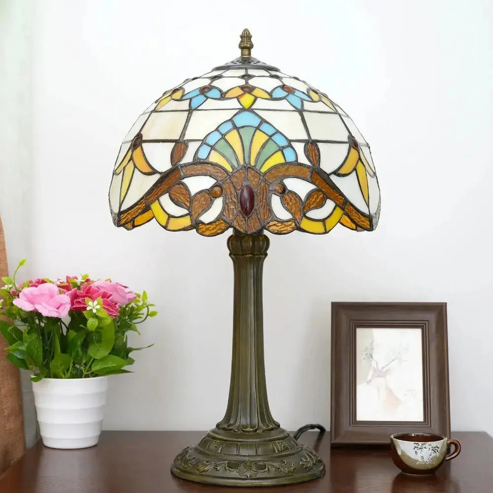12inch Retro Stained Glass Baroque Lampshade Bedroom Bedside Desk Light Vintage Tiffany Table Lamp Classical Tiffany Lamp