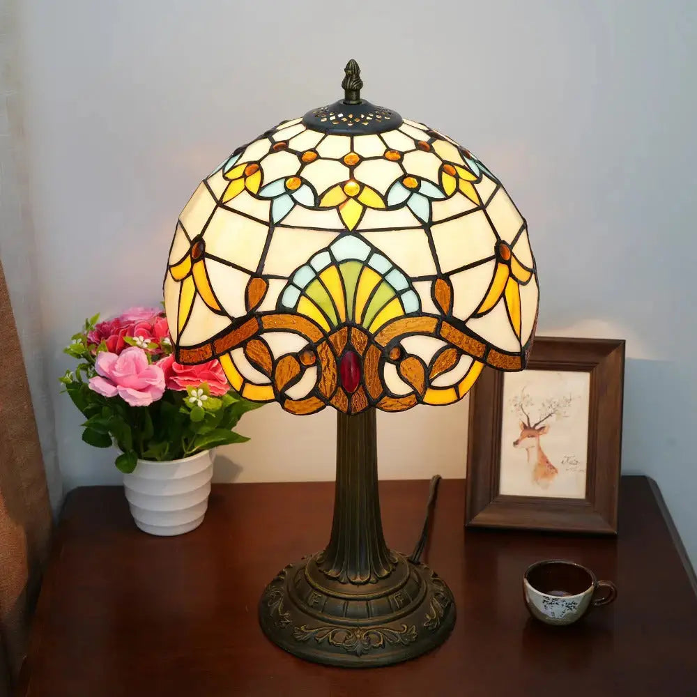 12inch Retro Stained Glass Baroque Lampshade Bedroom Bedside Desk Light Vintage Tiffany Table Lamp Classical Tiffany Lamp