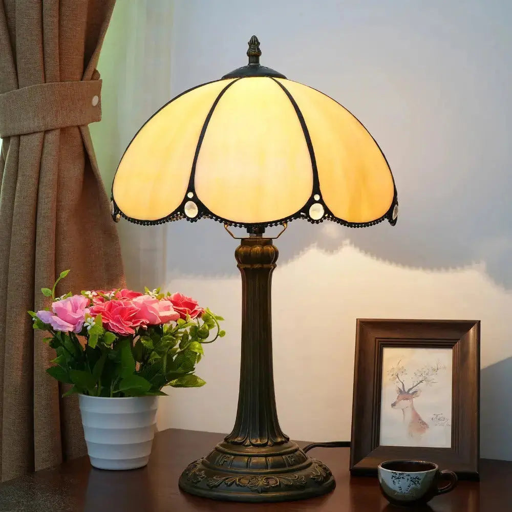 12inch Tiffany Bedside Lamps Stained Glass Yellow Vintage Table Light Classical Tiffany Lamp