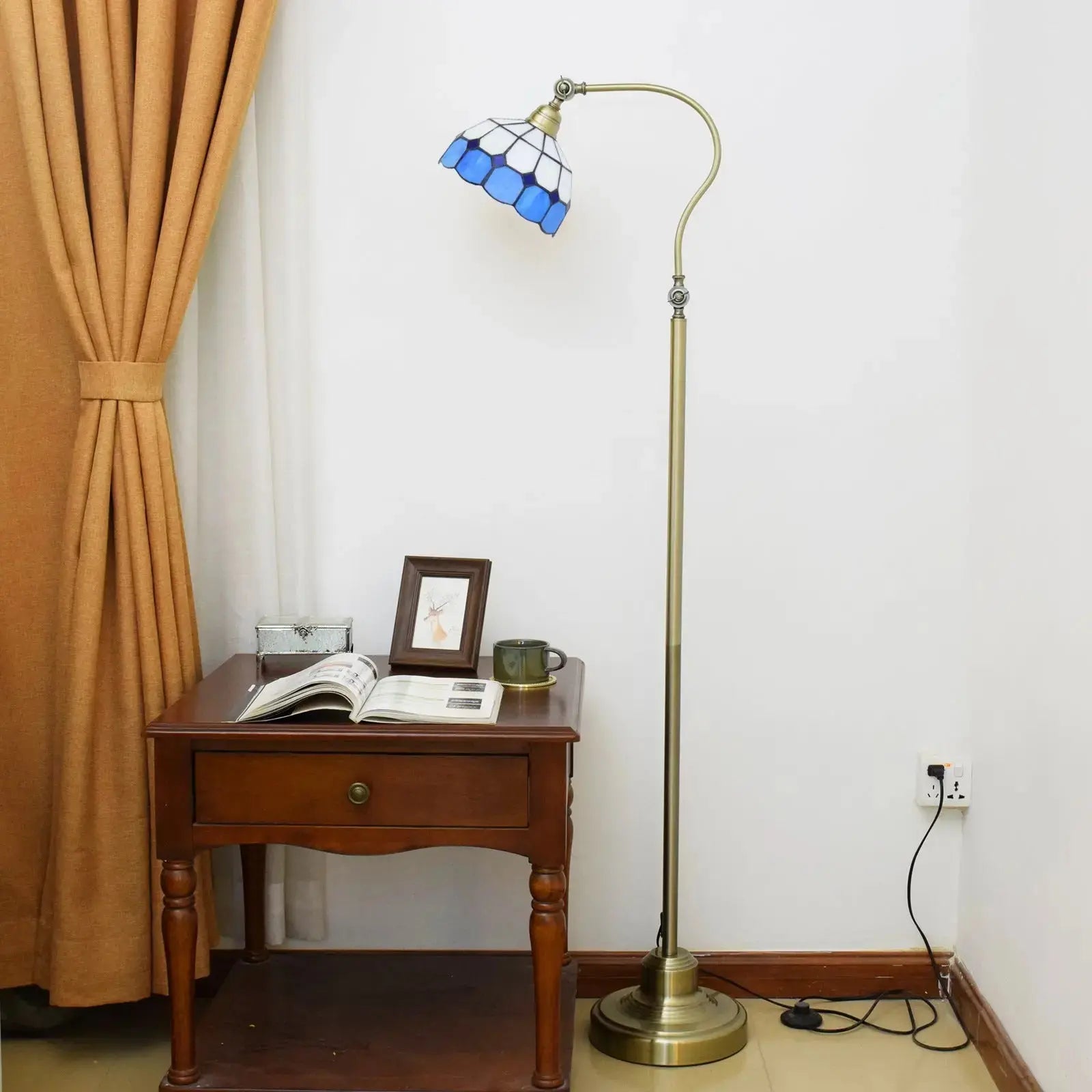 20cm Vintage Stained Glass White Grid Lampshade Blue Tiffany Floor Lamp Classical Tiffany Lamp
