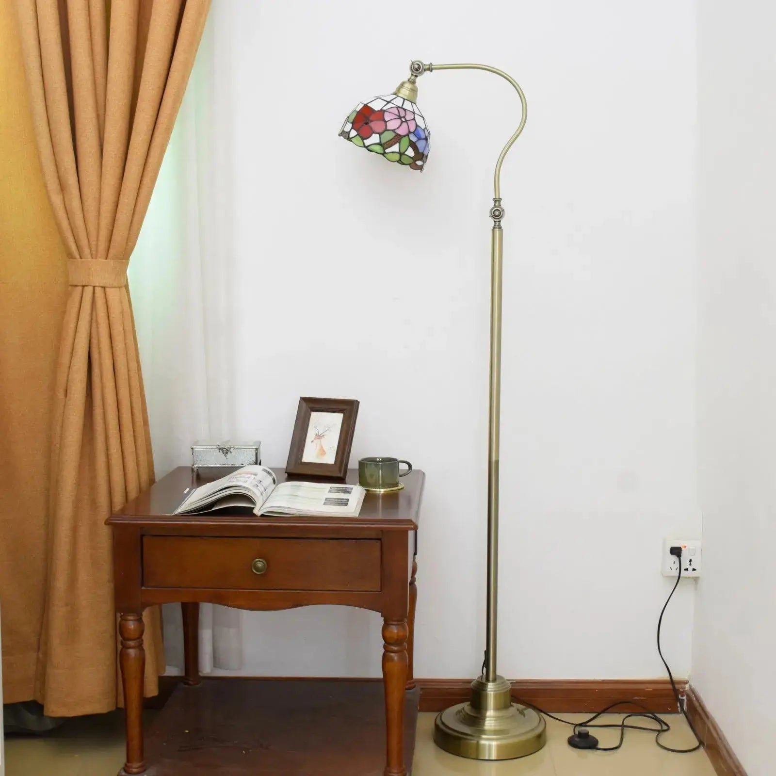 20cm Vintage Stained Glass Morning Glory Lampshade Tiffany Like Floor Lamps Classical Tiffany Lamp
