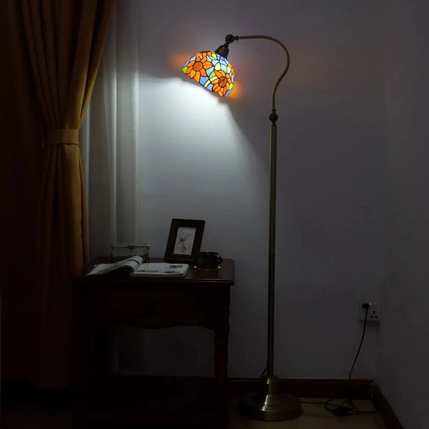 20cm Vintage Floor Tiffany Style Lamps Stained Glass Sunflower Lampshade Standing Light Classical Tiffany Lamp