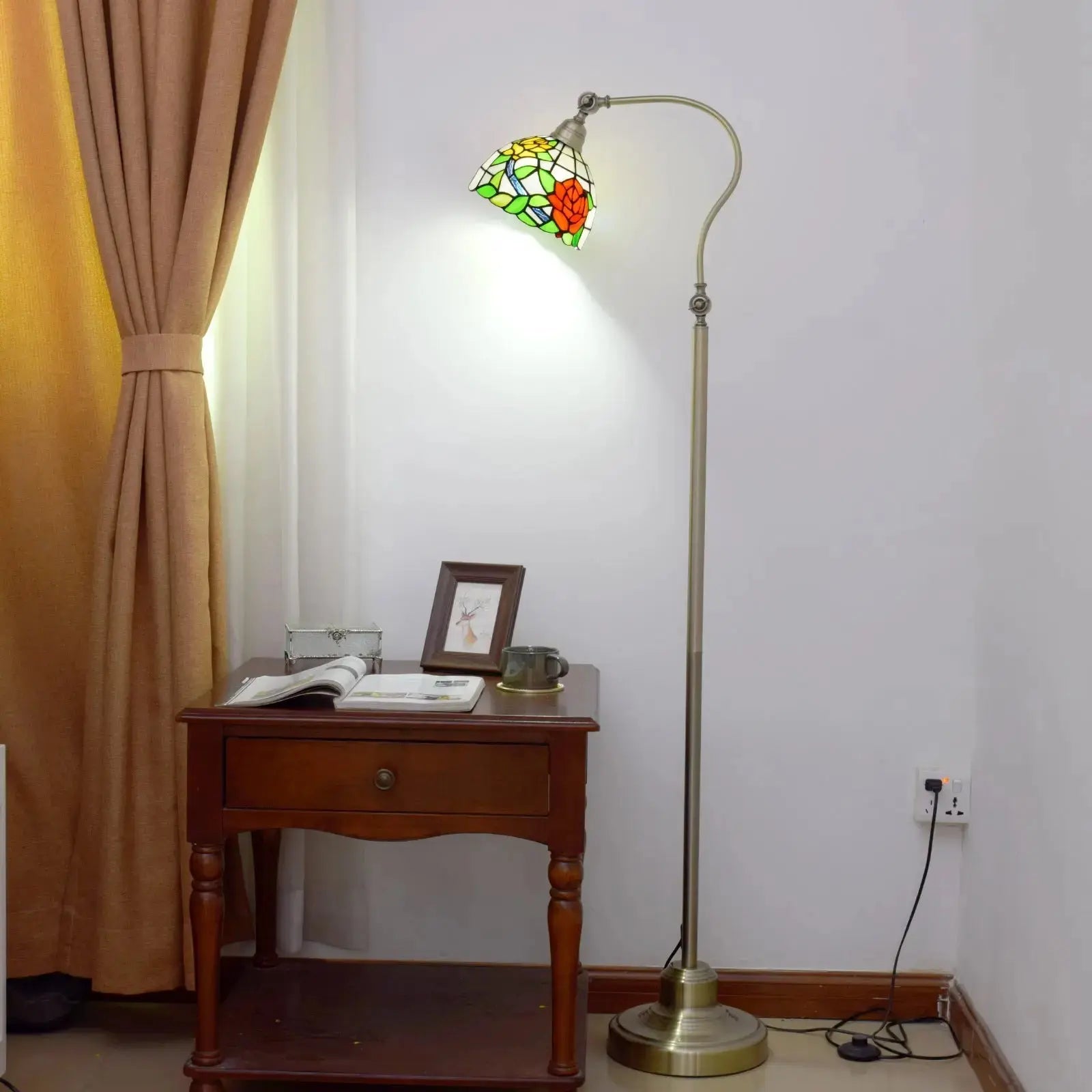 20cm Vintage Stained Glass Pastoral Rose Lampshade Tiffany Standing Lamp Classical Tiffany Lamp