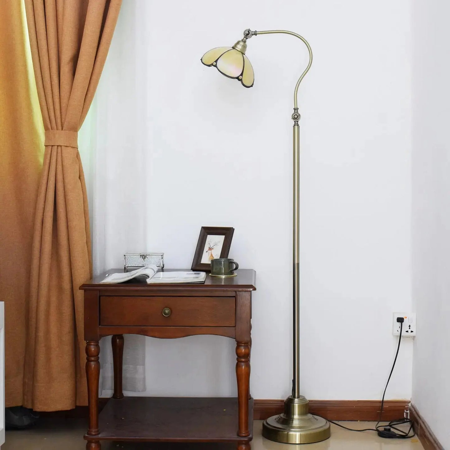 20cm Vintage Stained Glass Simple Lampshade Tiffany Style Reading Floor Lamp Classical Tiffany Lamp