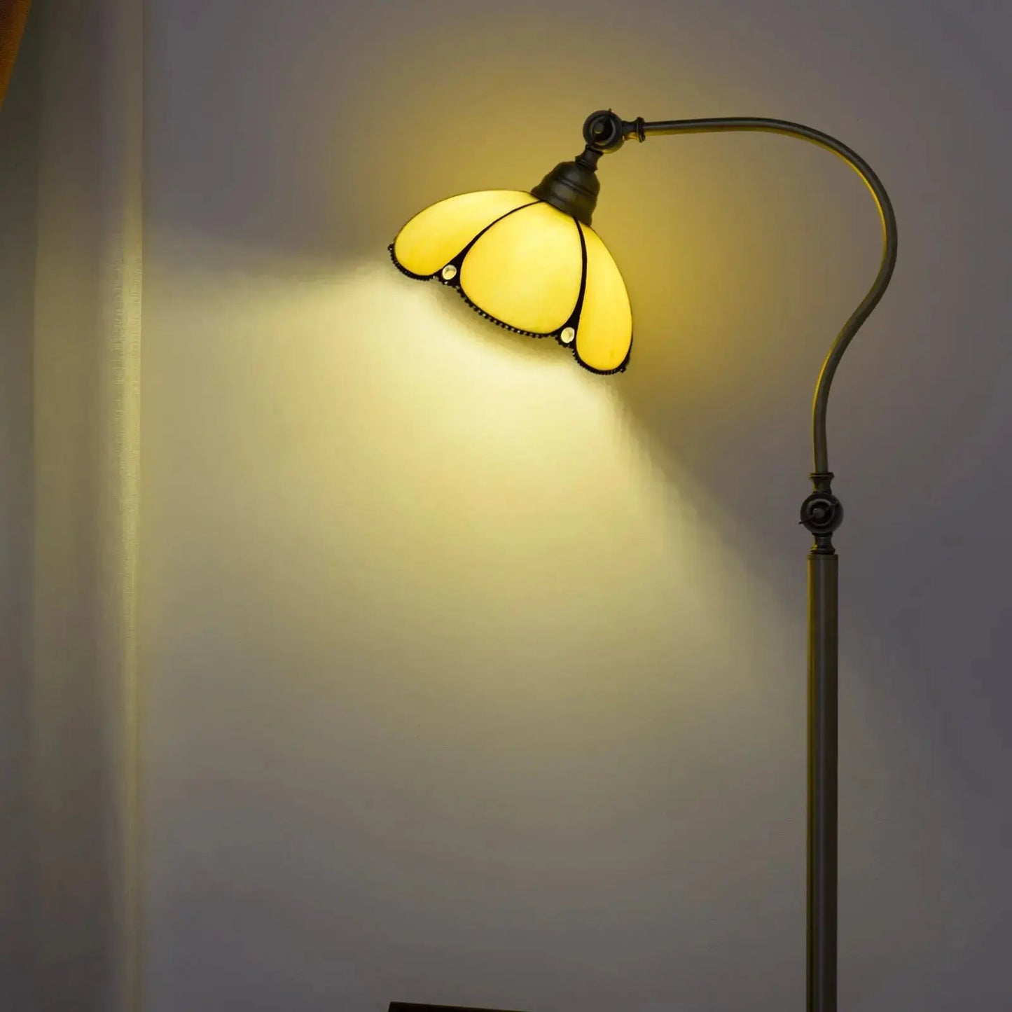 20cm Vintage Stained Glass Simple Lampshade Tiffany Style Reading Floor Lamp Classical Tiffany Lamp