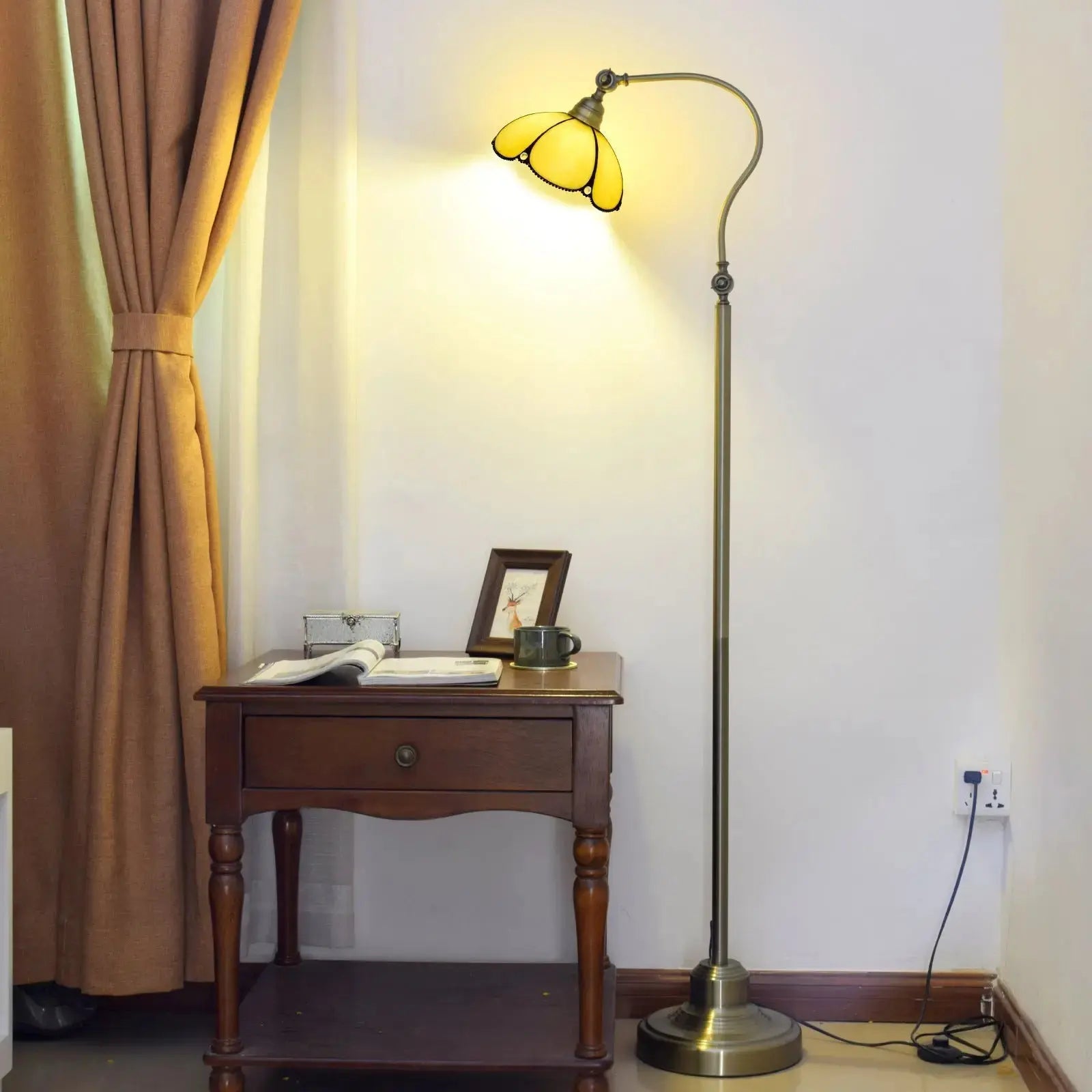 20cm Vintage Stained Glass Simple Lampshade Tiffany Style Reading Floor Lamp Classical Tiffany Lamp
