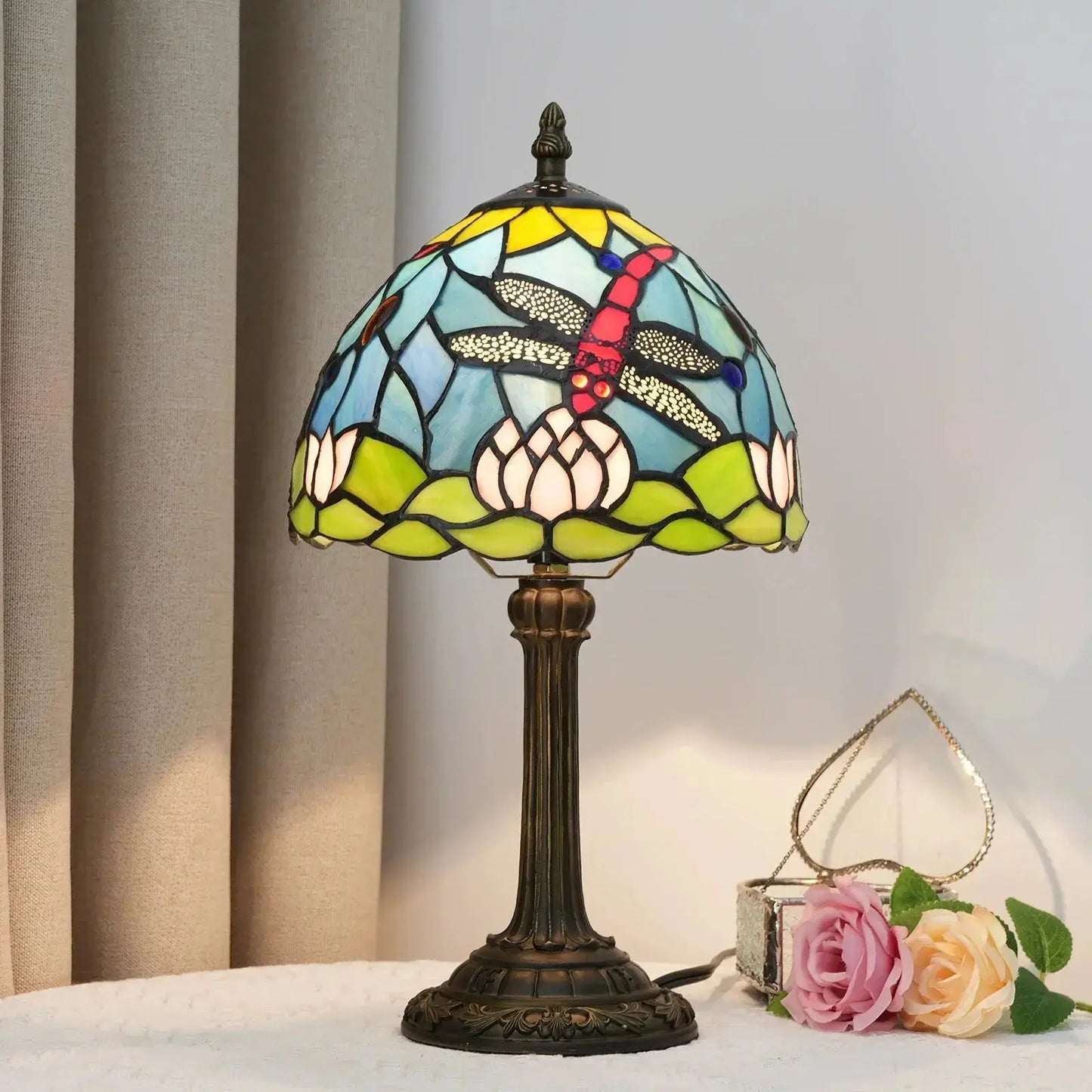 8inch 20cm Stained Glass Garden Lotus Lampshade Tiffany Dragonfly Table Lamp Classical Tiffany Lamp