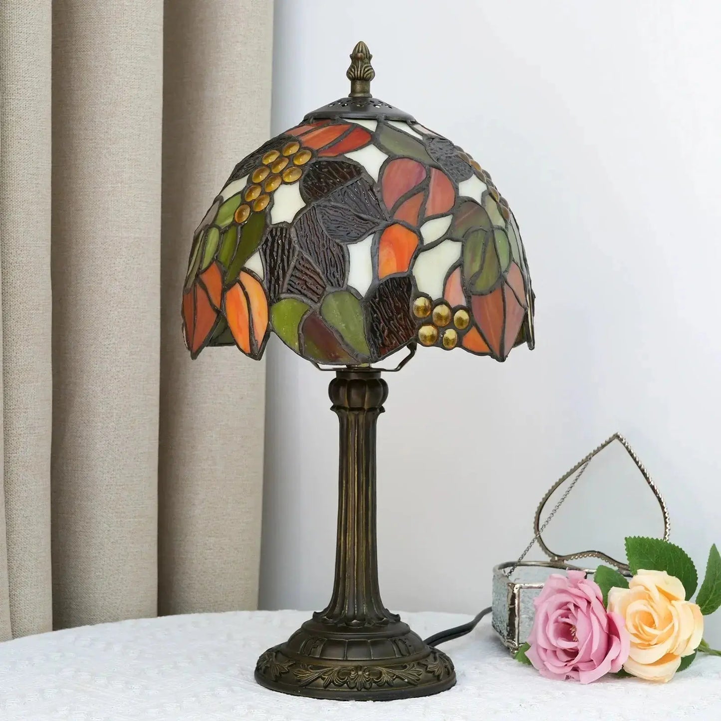 8inch Small Tiffany Lamp Stained Glass Maple Leaf Lampshade Retro Table Lamp Classical Tiffany Lamp