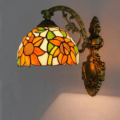 Small Tiffany Pastoral Sunflower Floral Lampshade Handmade Antique Wall Sconces Classical Tiffany Lamp