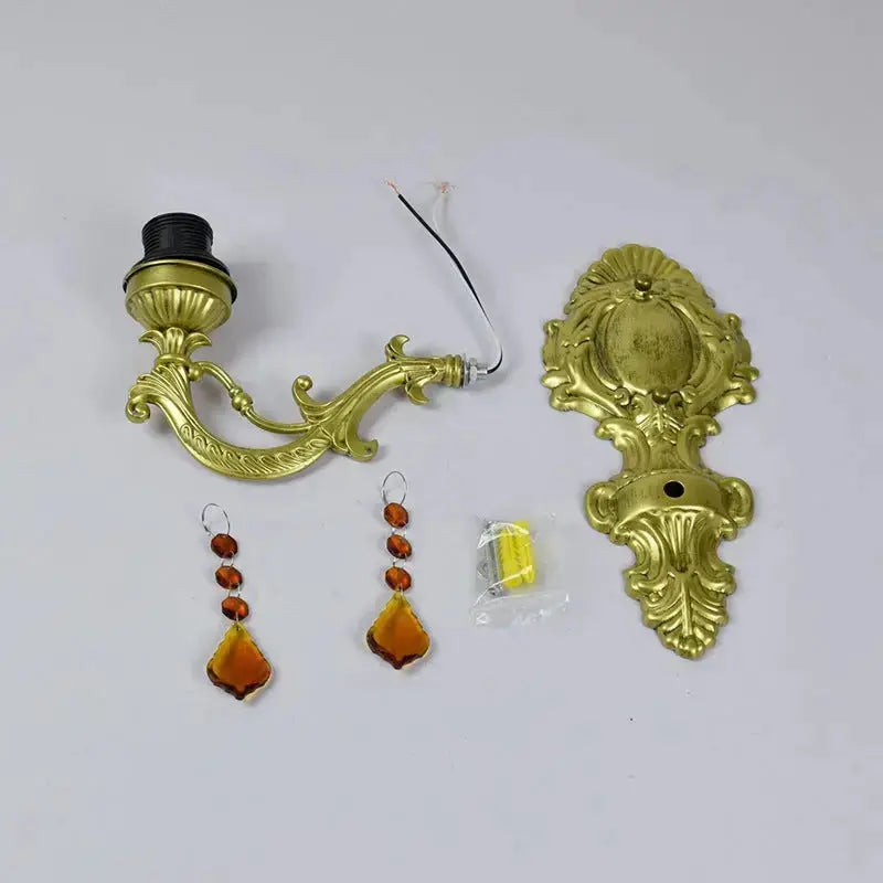 Vintage Stained Glass Yellow Parrot Lampshade Tiffany Style Wall Sconce Classical Tiffany Lamp