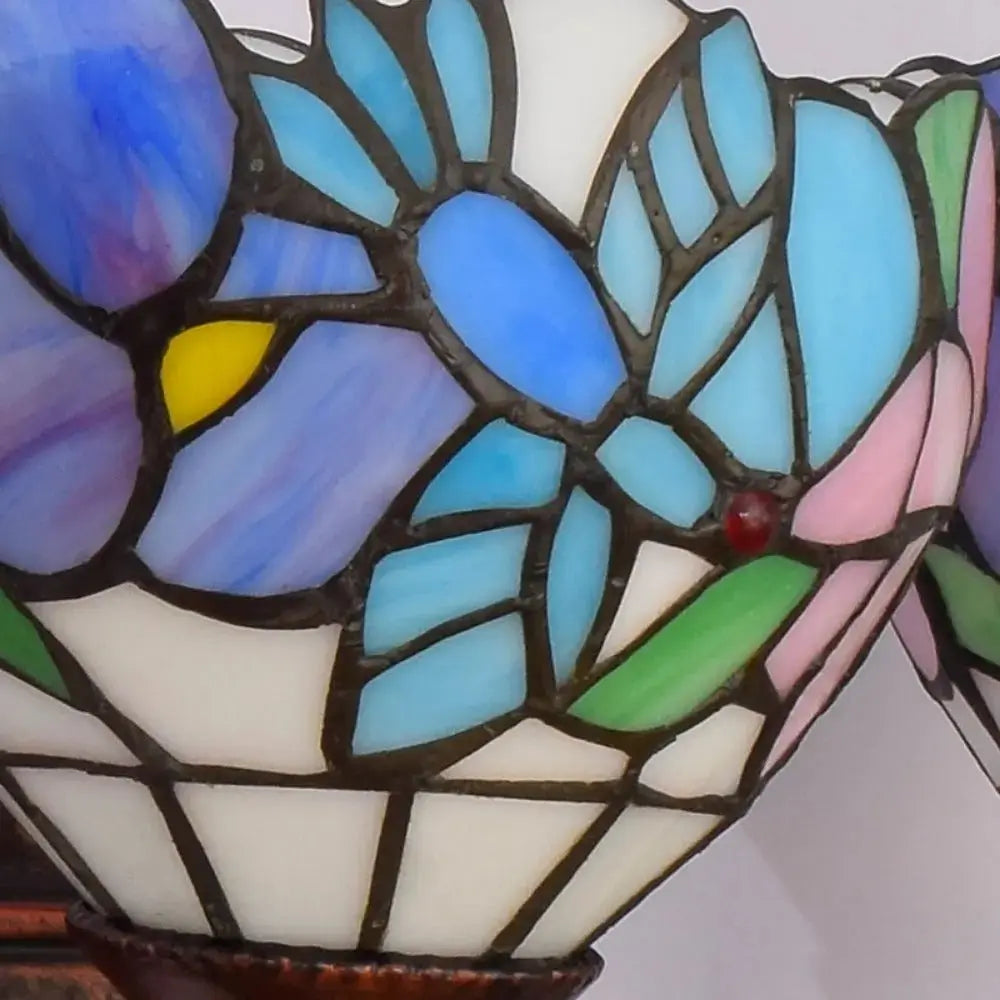 Vintage Stained Glass Flower Lampshade Tiffany Triple Arm Sconce Classical Tiffany Lamp